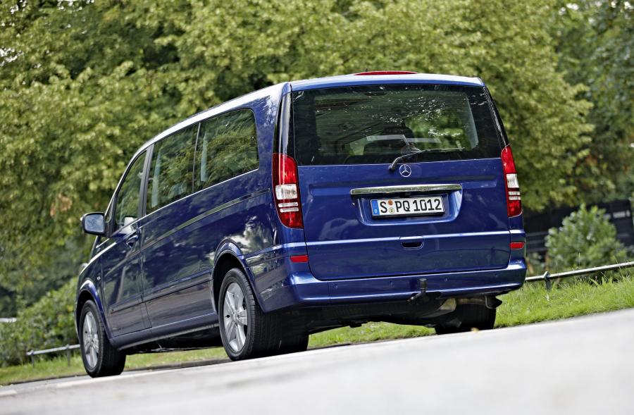  Mercedes-Benz Viano 2011 года  (фото 101 из 140)